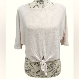 Caution to the wind bat sleeves tie front crop top size M